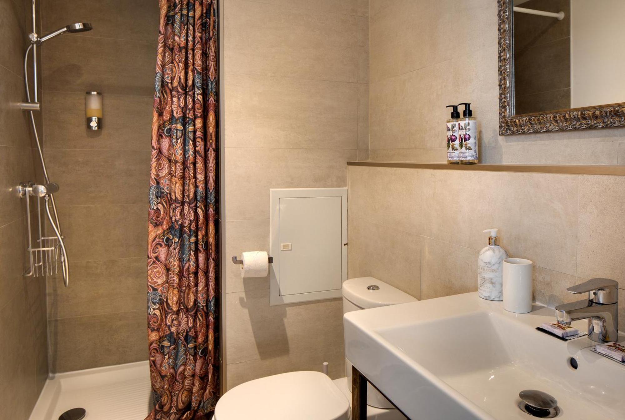 アヴィニョン オー オーギュスタン Bed & Breakfast 部屋 写真